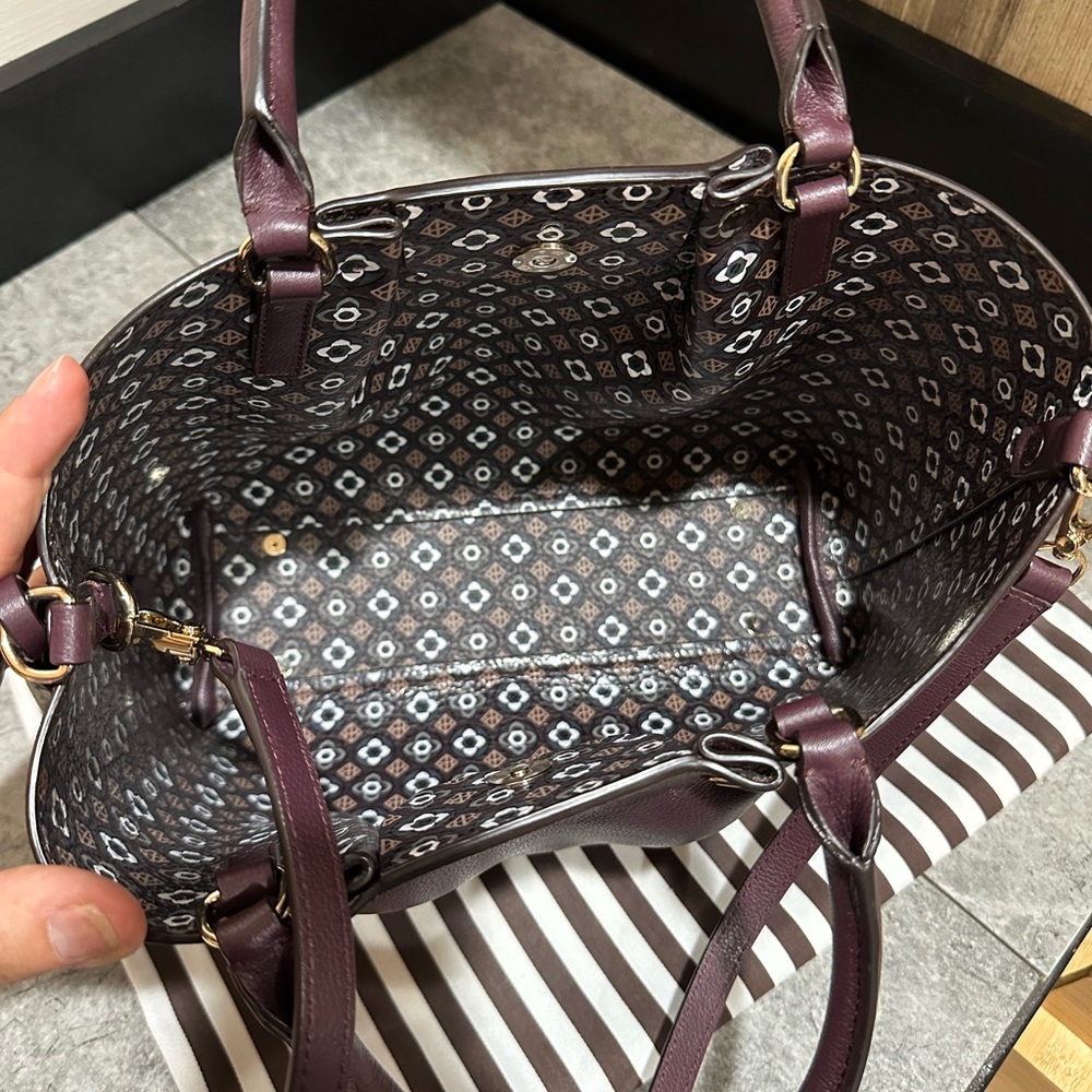 Henri Bendel Maroon Tote with Gold Accents and Matching Wristlet (No Dustbag) - Picture 4 of 12